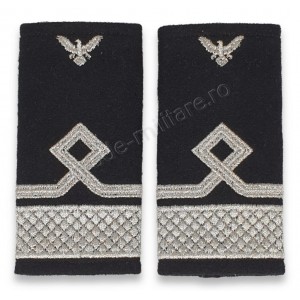 Grade Locotenent Comandor IGAV