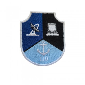 Emblema Centrul 110 comunicații și informatica „VICEAMIRAL ING. GRIGORE MARTEȘ”