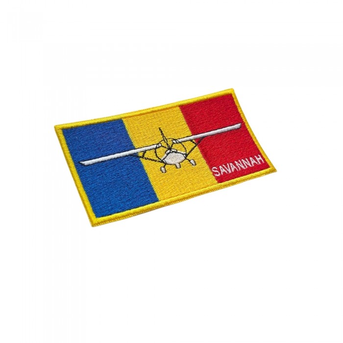 ecuson aviatie brodat SAVANNAH pe fundal drapel romania cu contur galben, fixare velcro – patch uniformă zbor 