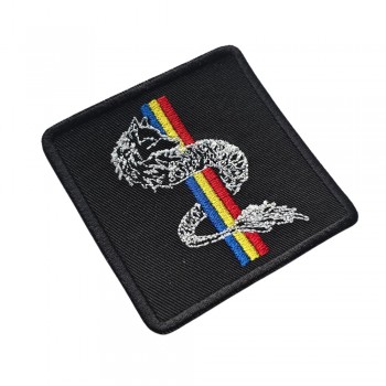 Emblema brodata Lupul Dacic Emblema brodata Lupul Dacic